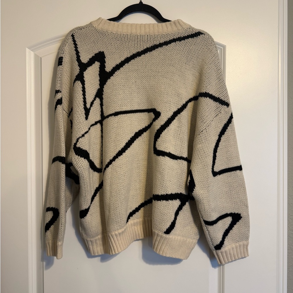Le Lis Cream and Black Abstract Sweater